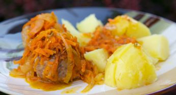 Meatballs with Carrot-Tomato Sauce