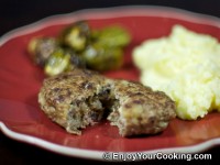 Minced Cutlets Stuffed with Mushrooms