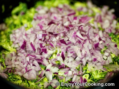 Fresh Broccoli Salad with Raisins and Sunflower Seeds Recipe: Step 4