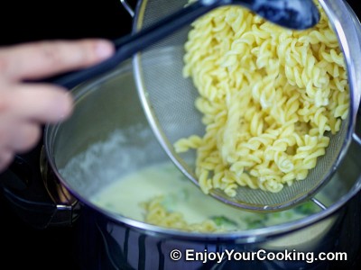 Creamy Fusilli Pasta with Broccoli and Cheese Recipe: Step 6
