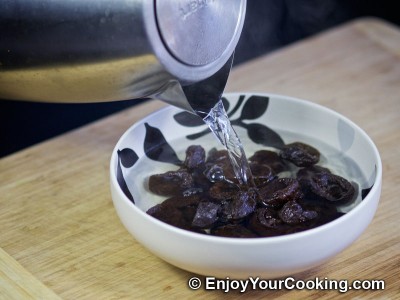 Pecan Stuffed Prunes with Whipped Cream: Step 2
