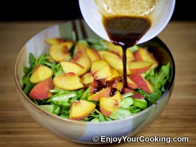 Arugula and Peach Salad: Step 5